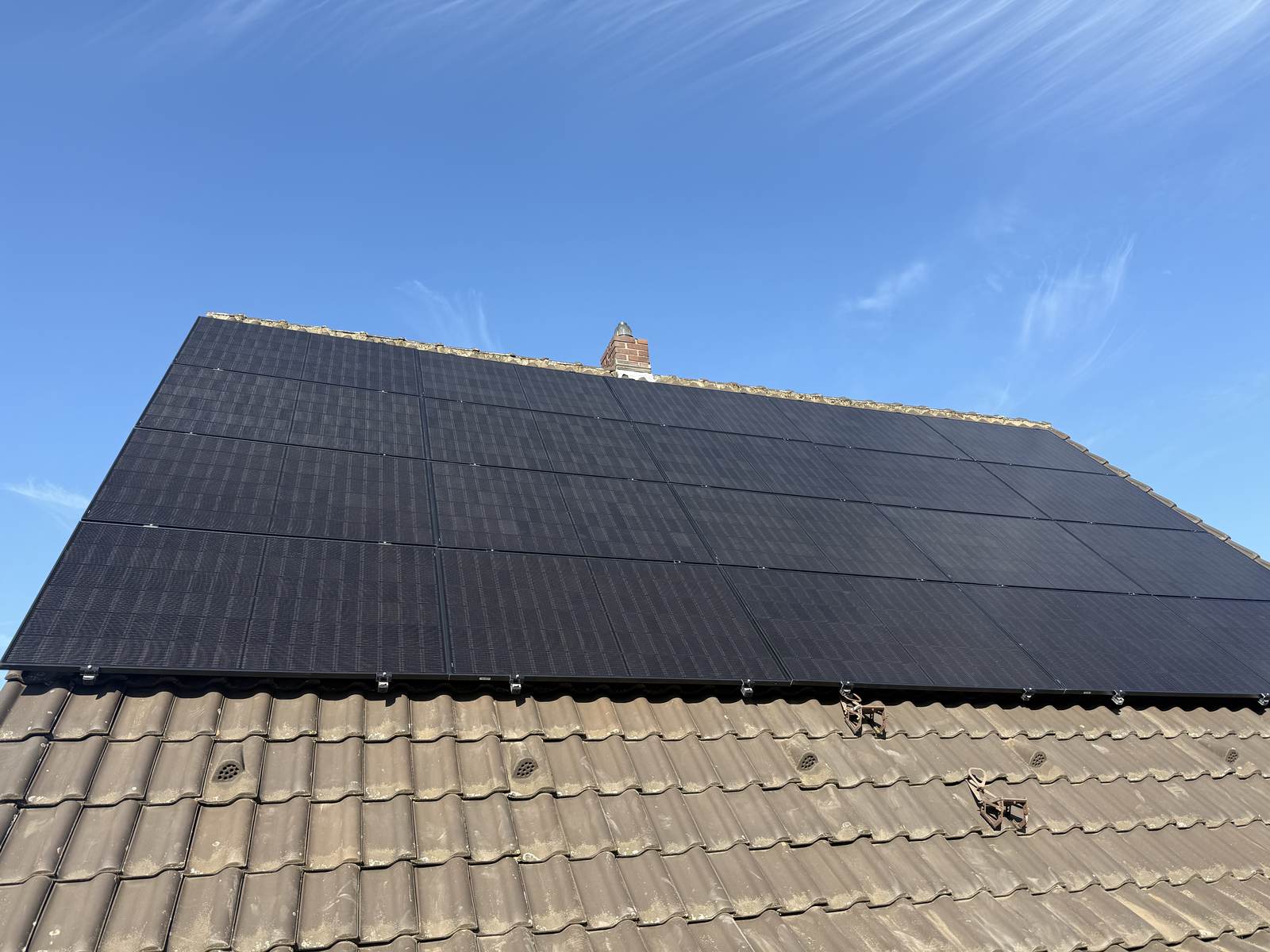 Photovoltaikanlage auf einem Schrägdach – Lumevra PV & Energie, Oberhausen